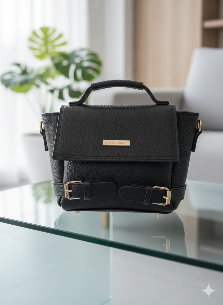 Black Flip Flap for women - GENZAA